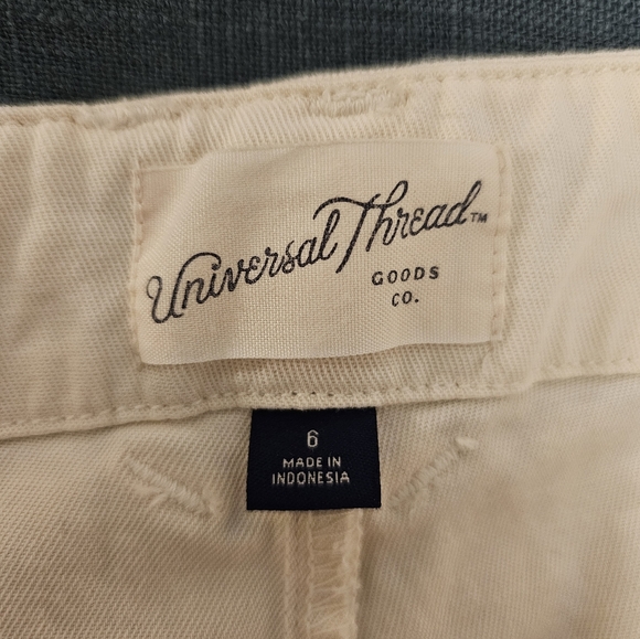 Universal Thread Creaam‎ Cargo Pants Size 6 - Picture 3 of 4